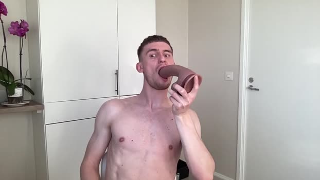 boy_toy0 11-05-2024 video jerkoff