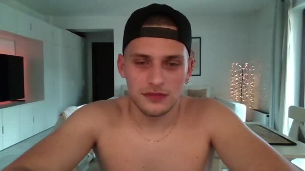 roberto_twink1 30-05-2024 video yummy