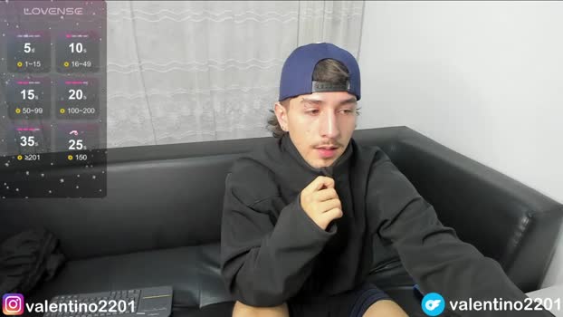 valentino2201 30-05-2024 video kissing