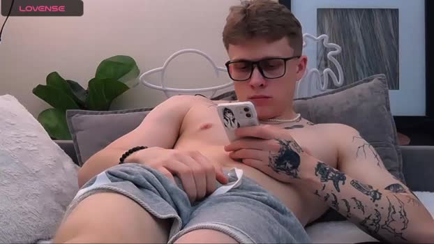 collin_g_g 08-06-2024 video orgasm