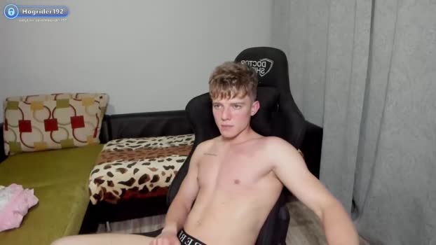 hogrider192 14-06-2024 video striptease