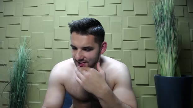 antoniovalentinidiamond 17-06-2024 video sexymale