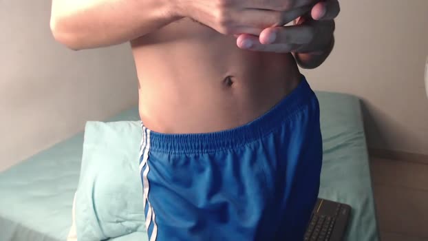 jey_foxx 26-06-2024 video kiss