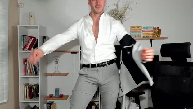 hot_martin25 09-07-2024 video suckshow