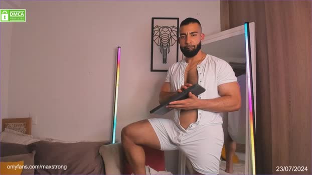 maxstrong01 24-07-2024 video handsome