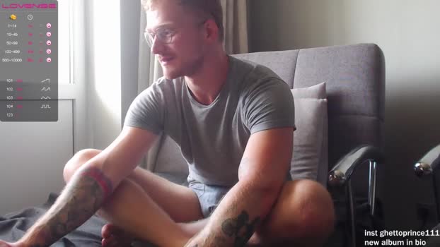 chris_boy37 25-07-2024 video sexyfeet