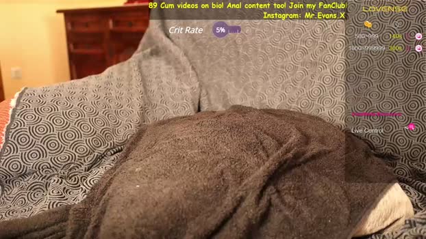 mr_evans_official 28-07-2024 video kissing