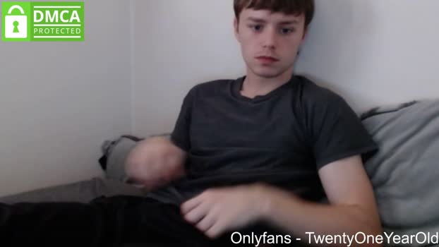 twentyoneyearoldstud 29-07-2024 video bigtoys