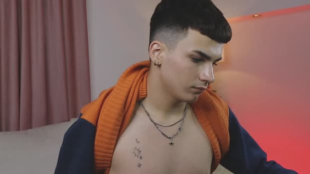 call__me_leo 18-08-2024 video sexy