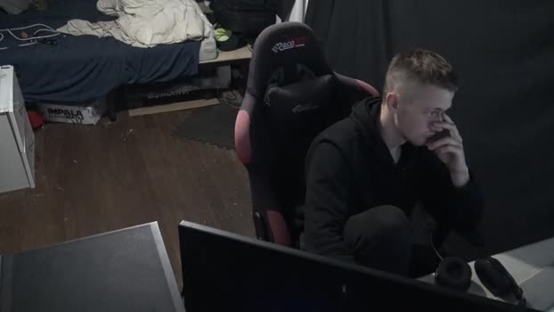 nezzey 18-08-2024 video handsome