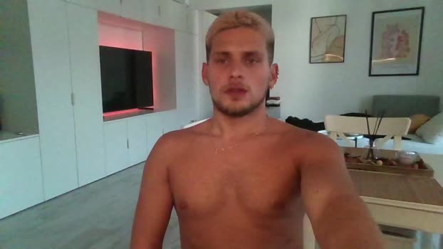 roberto_twink1 22-08-2024 video strip