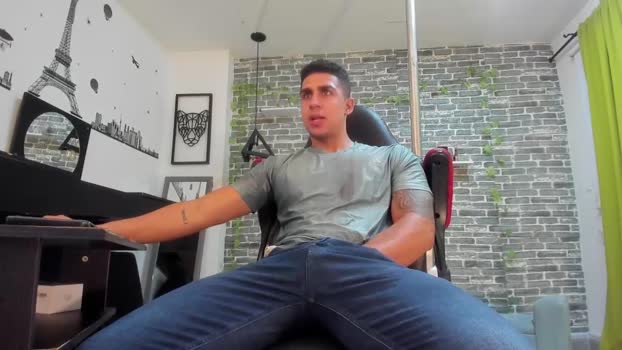 astromgrey 23-08-2024 video sexybody