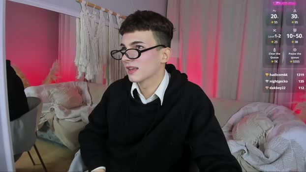 call__me_leo 15-09-2024 video sexyfeet