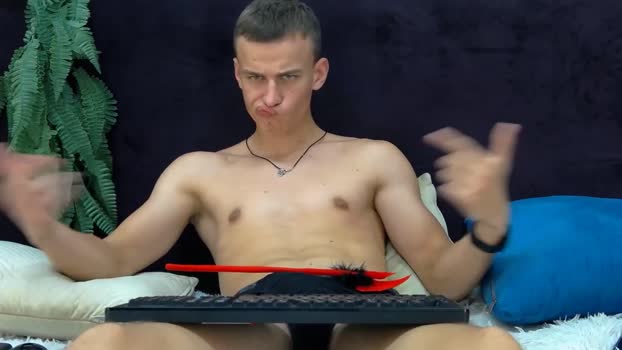 rocco_rou 17-09-2024 video bigdick