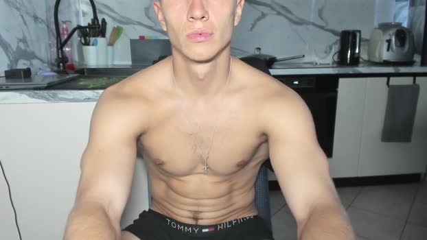 happyboyforu18 03-10-2024 video hard