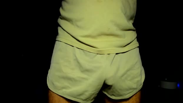 hung_dude_19 03-10-2024 video legs