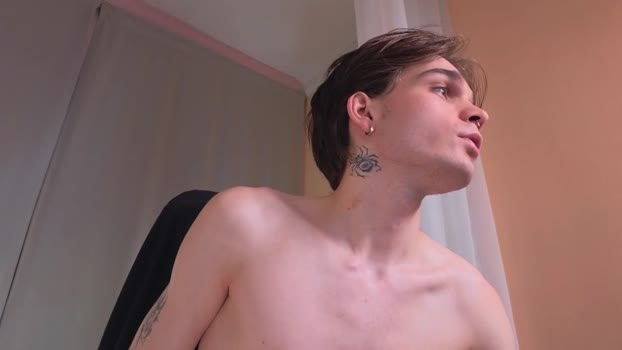 tripleoliver_ 16-10-2024 video fingers