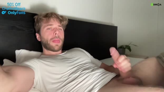 hot8pack01 17-10-2024 video suckcock