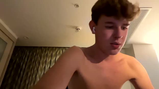 rhys200411 18-10-2024 video sexy