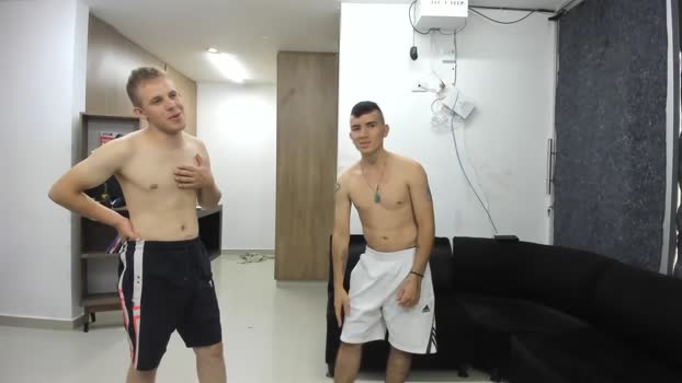 men_strongsex 19-10-2024 video strip