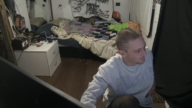 nezzey 20-10-2024 video kissing