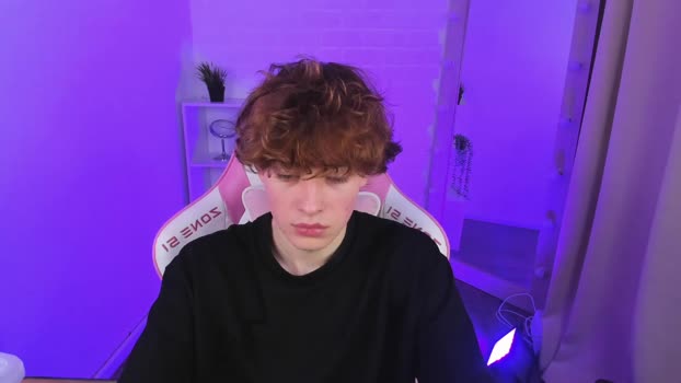 ginger_piece 21-10-2024 video sexymale