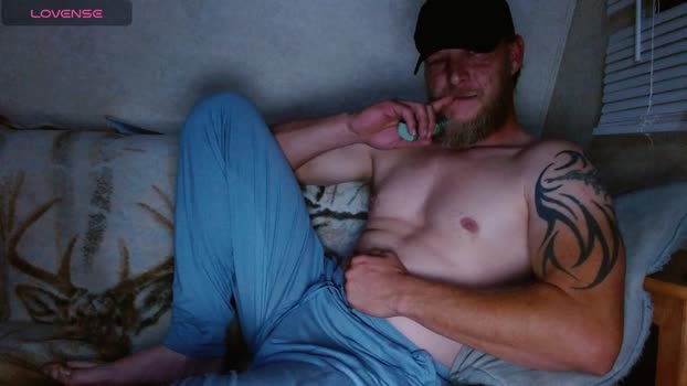 kylechat 27-10-2024 video yummy