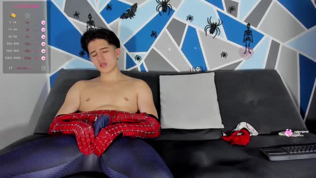 confi17_latin 31-10-2024 video sexymale