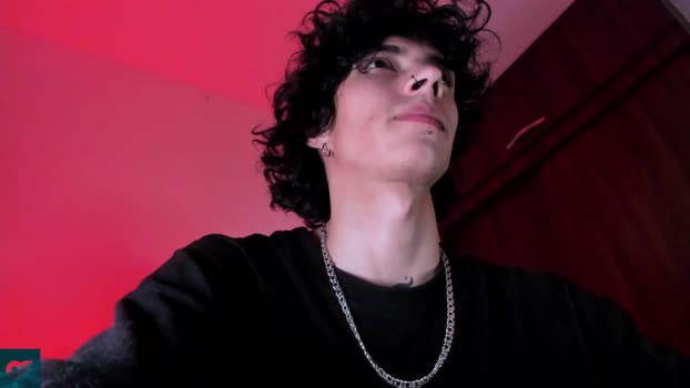 olliver___y 05-11-2024 video suckcock