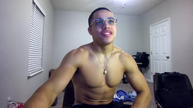 itstarzan 13-11-2024 video kissing