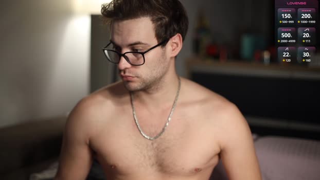 your_favorite_hero 18-11-2024 video Pretty