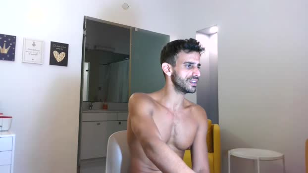 confetti3571037 01-12-2024 video lick