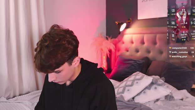 call__me_leo 03-12-2024 video gay