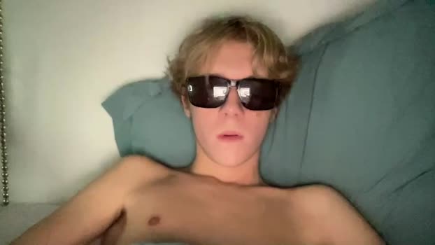 theolamont5 04-12-2024 video bicurious