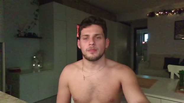 roberto_twink1 07-12-2024 video bigtoys