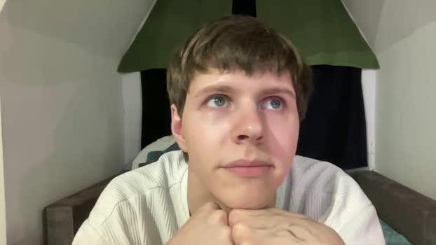 nick_win 17-12-2024 video kiss