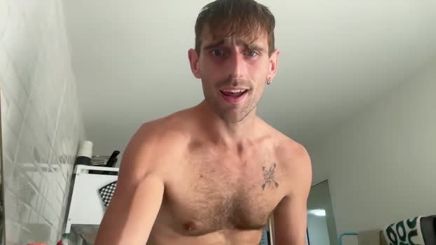 lukegunn22 21-12-2024 video cute