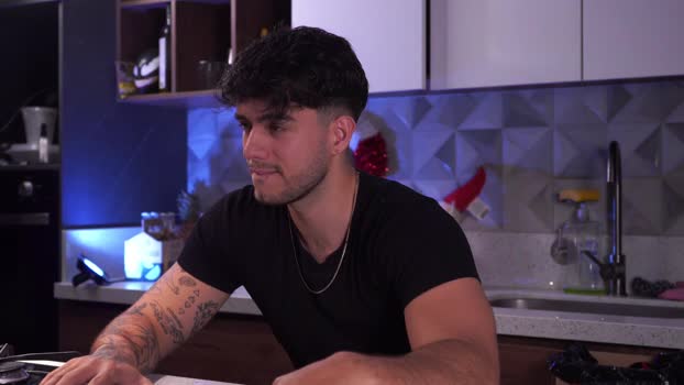 noha_miler 30-12-2024 video spanking