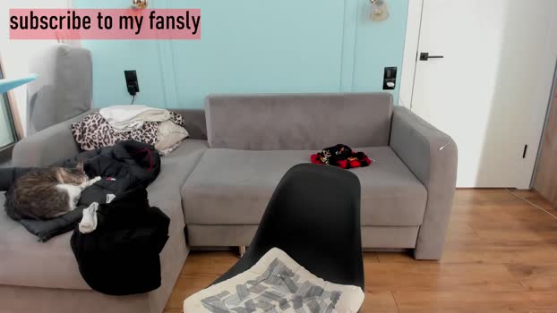 oliverrgroove 30-12-2024 video legs