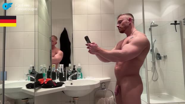 flexxxcouple 30-12-2024 video kissing