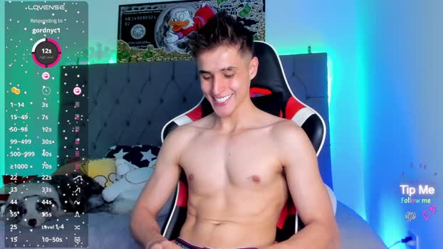 thomklein 07-01-2025 video kissing