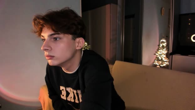 call__me_leo 11-01-2025 video prettyface