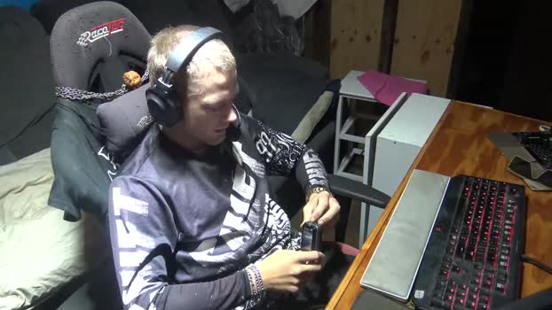 nezzey 16-01-2025 video sexy