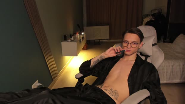 romeo_mercy 15-01-2025 video sexykitty