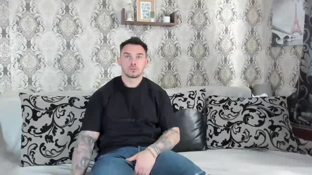 2sexymuscles 21-01-2025 video deepthroat