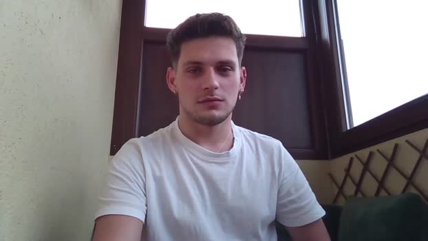 roberto_twink1 21-01-2025 video Topless