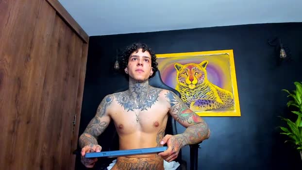 aron_ford 25-01-2025 video lick