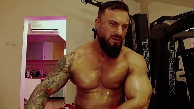 adonis_msc 26-01-2025 video Topless