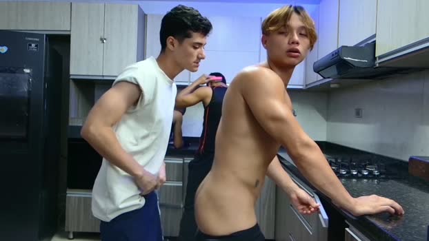 boysgang_sex 31-01-2025 video legs