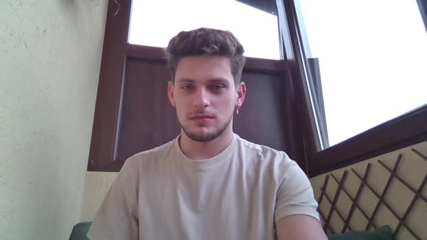 roberto_twink1 01-02-2025 video lick